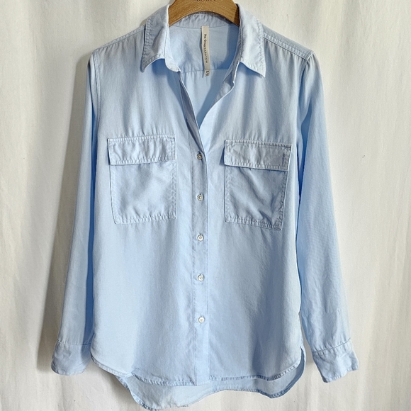 🇨🇦 Aritzia Group By Babaton Light Blue Utility Shirt - Picture 4 of 16